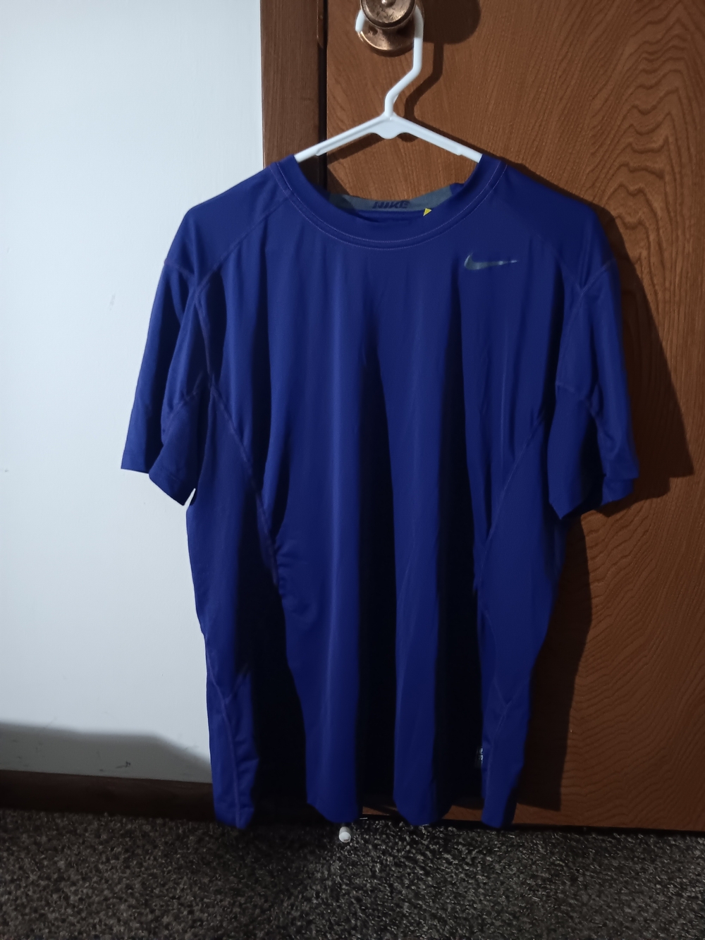 Nike Men’s Royal Blue Short-Sleeve Swim Rash Guard